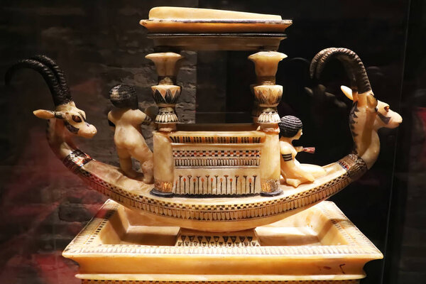 Alabaster boat found in Tutankhamun's tomb