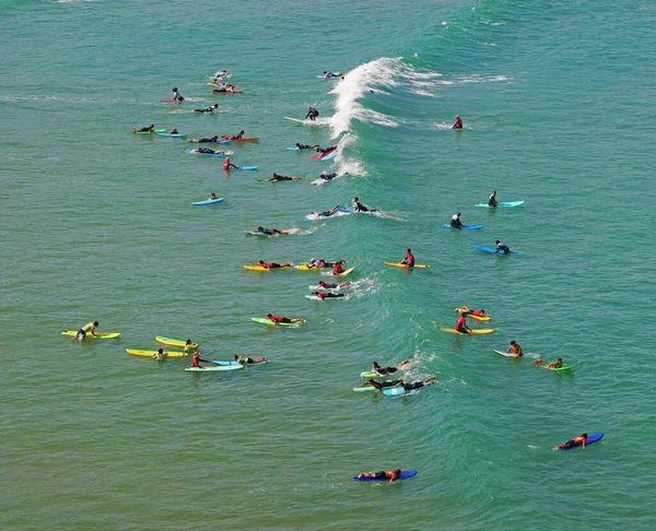 Biarritz Francie Srpna 2021 Zástup Surfařů Biarritzu Francie — Stock fotografie