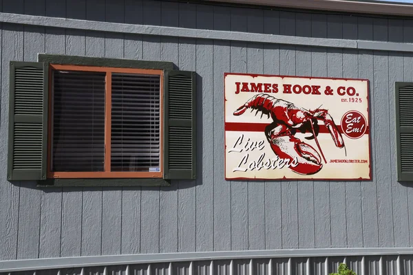 Boston 'da eski bir restoranın işareti