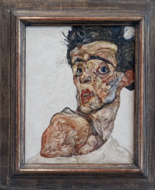Viyana, Avusturya - 26 Nisan 2024: 'Omuzlu Otoportre' Egon Schiele