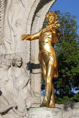 Viyana 'daki Johann Strauss Anıtı