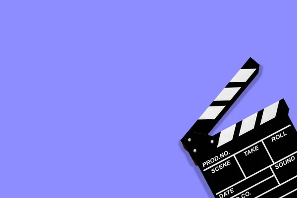 Filme Clapperboard Para Gravar Vídeos Filmes Fundo Lilás Abundância Espaço — Fotografia de Stock