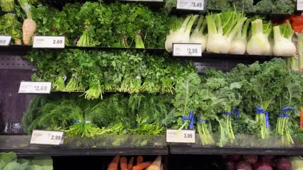 Mississauga Kanada Färska Grönsaker Snabbköpet Handlar Ekologiska Livsmedel Från Jordbruket — Stockvideo