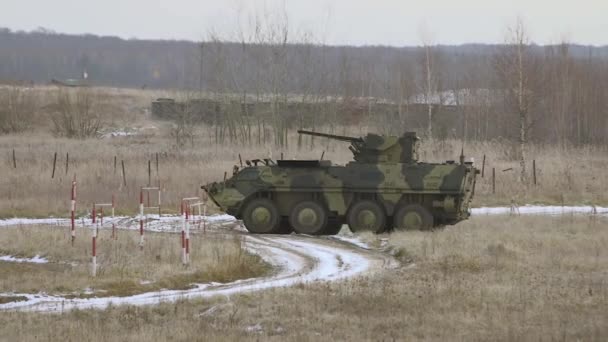 Armored Wheeled Vehicles Exercises Ukraine Soldiers March Background Training Track — Stock Video