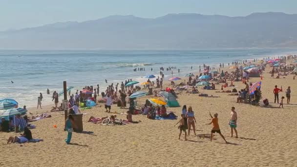 Santa Monica California Usa Mag 2017 Spiaggia Estiva Dell Oceano — Video Stock