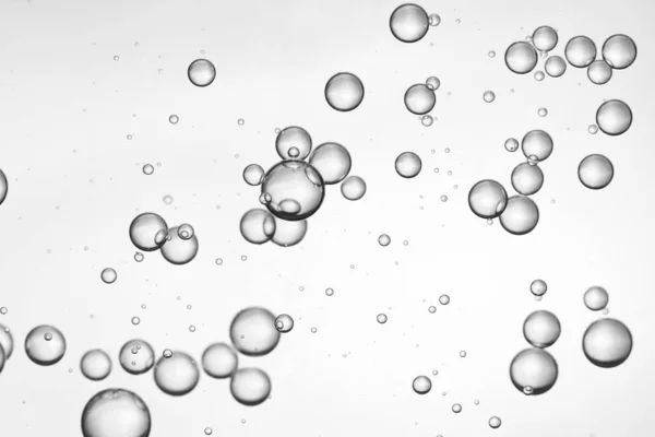 Burbujas Agua Fluye Vaso —  Fotos de Stock