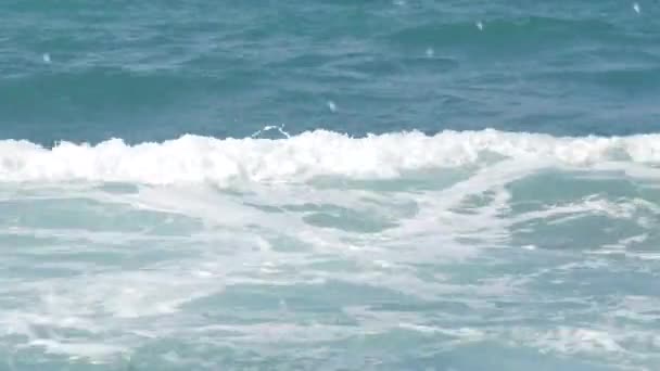 Bouře Moři Krásné Silné Vlny Pěnou Během Letní Bouře Krétě — Stock video