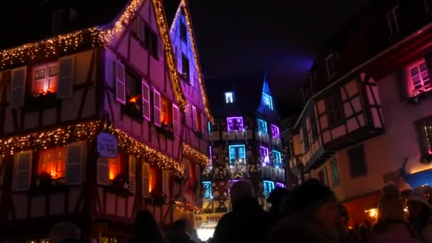 Colmar Francja Grudzień 2022 Piękne Stare Domy Muru Pruskiego Oświetleniem — Wideo stockowe