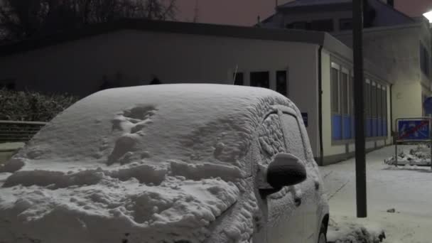 Snow Covered Car Night Winter City Deserted Street Evening — Stock Video