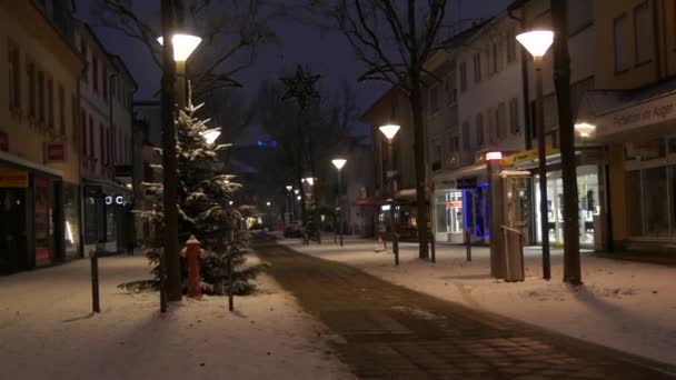 Kehl Duitsland December 2022 Gezellige Donkere Winternacht Verlichting Straat Van — Stockvideo
