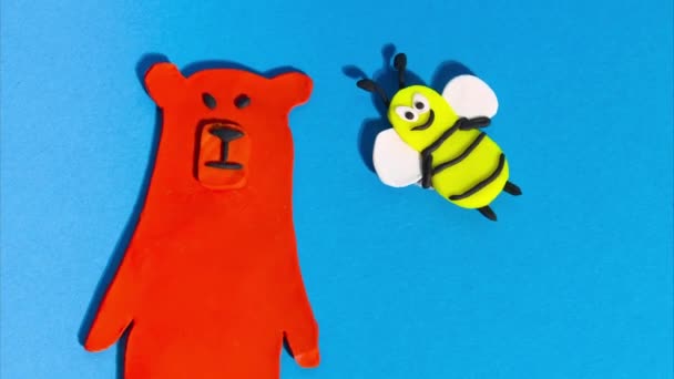 Stop Motion Animation Plasticine Plasticine Bear Bee Move Seem Talking — Stockvideo