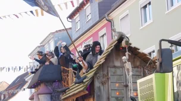 Února 2023 Kehl Německo Lidé Děsivých Legračních Kostýmech Slavnostního Karnevalového — Stock video