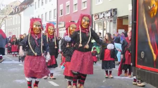Febrero 2023 Kehl Alemania Procesión Festiva Del Carnaval Rosenmontag Con — Vídeo de stock