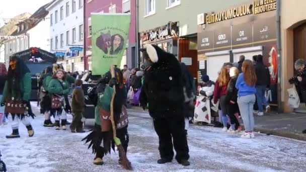 Febrero 2023 Kehl Alemania Procesión Festiva Del Carnaval Rosenmontag Con — Vídeos de Stock