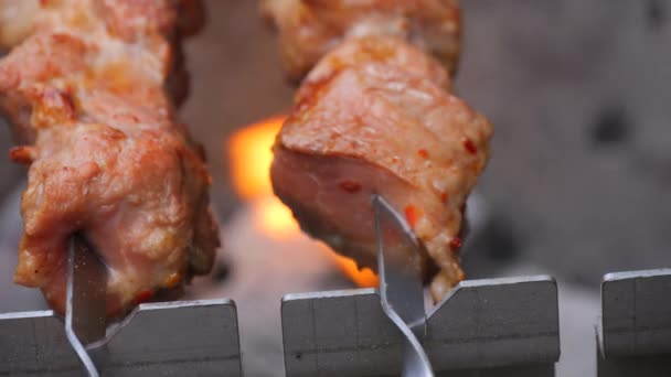 肉用烤肉机烤 慢动作近身 — 图库视频影像