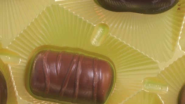 Čokoládový Box Bonbóny Makro Pohled Koncept Diabetu — Stock video