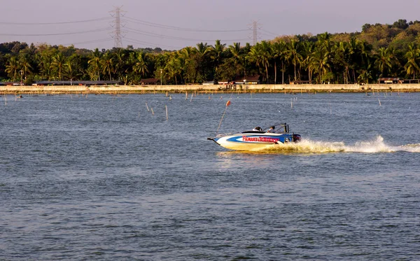 Klaten Indonesien Juli 2023 Ein Kleines Speedboot Auf Dem Rowo — Stockfoto