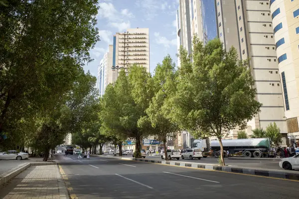 Hacc sezonunda Makkah şehrinde otoyol ve ulaşım tesisleri.