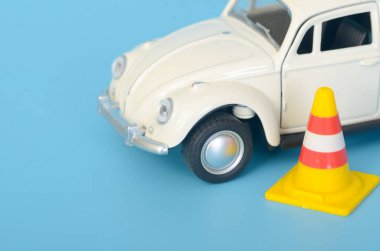 Araç Bakım Hatırlatma: Yol Acil Durumlarına Hazırlıklı Olun