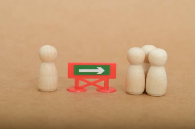 Piggy Bank ve Ev Minyatürünün Mülksel Görüntü Bütçesi.