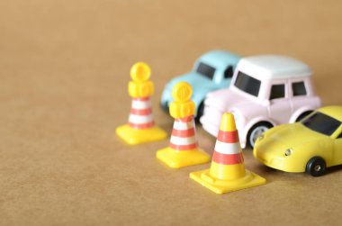 Sarı Tehlike Konisi Araç Alma ve Satmada Riski Vurguluyor