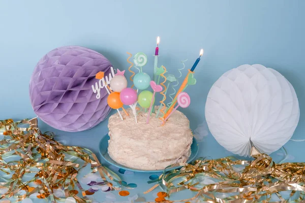 Cream Cake Candles Party Decor Fringe Paper Balloons Poms Confetti Stockbild