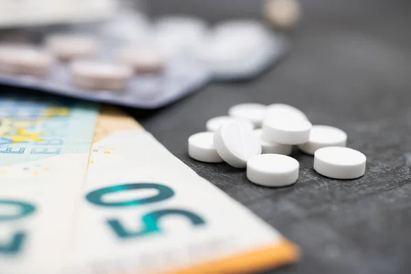 Білі Круглі Таблетки Пухирі Пакети Таблетками Антибіотиками Знеболюючими Або Наркотиками — стокове фото