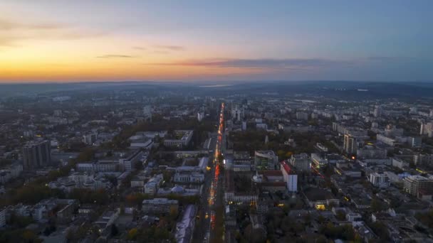 Lotu Ptaka Widać Kiszyniów Zachodzie Słońca Mołdawii Widok Centrum Miasta — Wideo stockowe