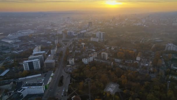 Vista Aérea Del Dron Chisinau Amanecer Moldavia Vista Ciudad Con — Vídeo de stock