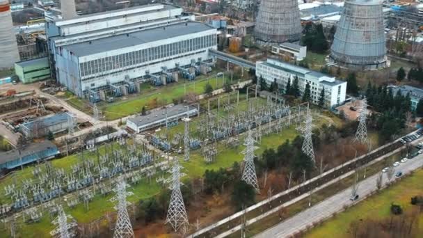Luftaufnahme Eines Wärmekraftwerks Chisinau Moldawien Blick Auf Rohre Mit Fallendem — Stockvideo