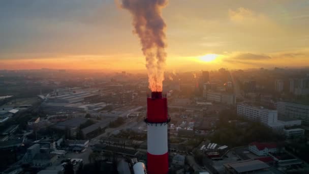 Flygdrönare Syn Värmekraftverk Chisinau Vid Soluppgången Moldavien Visa Röret Med — Stockvideo
