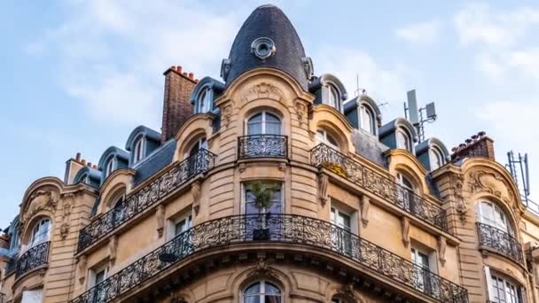 Timelapse Building Moving Clouds Paris France — Stockvideo
