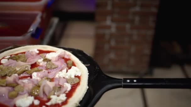Pizza Cooking Brick Oven Wood Fire Italian Restaurant Napoli — Vídeos de Stock