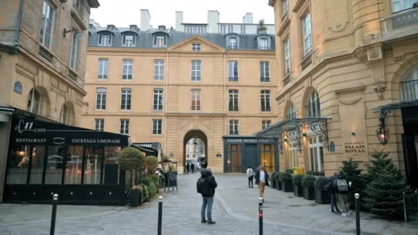 Paris France January 2022 Street View City Downtown Inner Court — Video