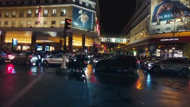 Paris Frankrike December 2022 Gatuvy Över Centrum Natten Mycket Belysning — Stockvideo