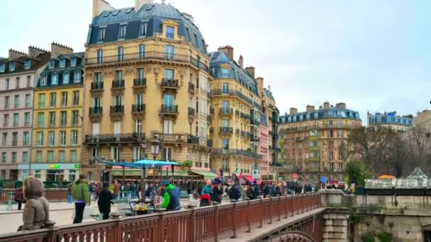 Paris France December 2022 Street View City Downtown Bridge Walking — Video