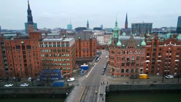 Speicherstadt Hamburg Almanya Daki Hava Aracı Görüntüsü Klasik Binaları Kiliseleri — Stok video