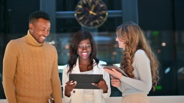 Multiracial Group People Office Discussing Business Using Tablets — Wideo stockowe