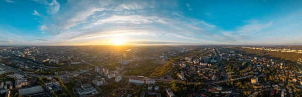 Chisinau Nun Günbatımında Moldova Hava Aracı Panoramik Görüntüsü Birden Fazla — Stok fotoğraf