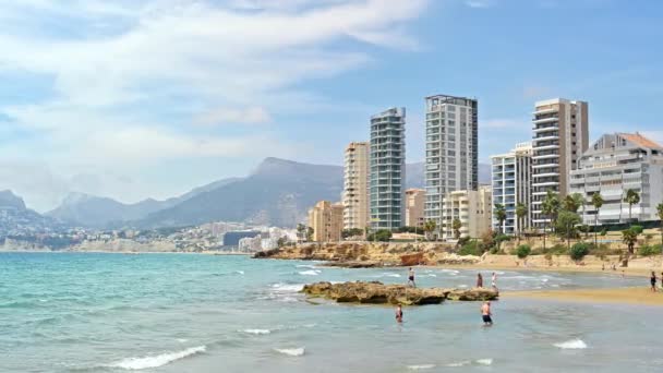 Kalpe Spanien Mai 2023 Blick Auf Strand Und Stadtgebäude — Stockvideo