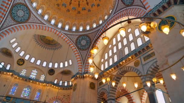 Vista Interior Mesquita Suleymaniye Istambul Turquia Iluminação Teto Pintado — Vídeo de Stock