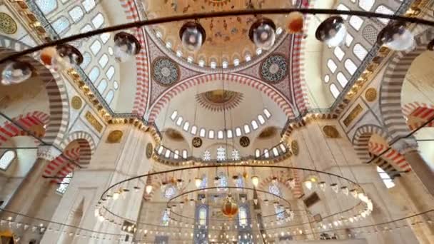 Εσωτερική Άποψη Του Τζαμιού Suleymaniye Στην Ιστανμπούλ Της Τουρκίας Πολύς — Αρχείο Βίντεο