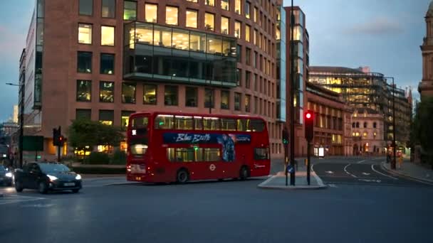 London Zjednoczone Królestwo Wrzesień 2023 Krajobraz Uliczny Miasta Zachodzie Słońca — Wideo stockowe