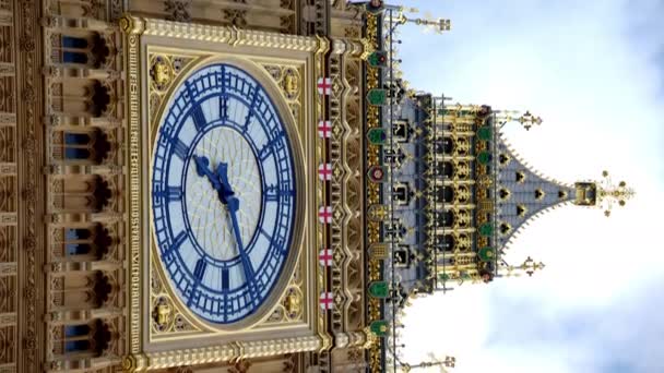 Close Vertical View Dial Elizabeth Tower Watch Westminster Palace London — Stock Video