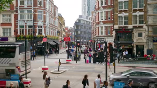 Лондон Объединенный Кингдом Сентября 2023 Уличный Пейзаж Района Ходячими Людьми — стоковое видео