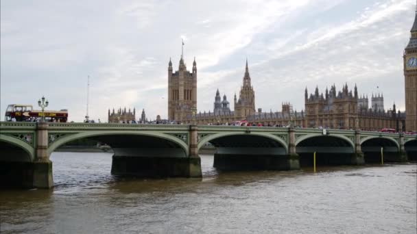London Zjednoczone Królestwo Sierpnia 2023 Widok Pałac Westminsterski Most Ludźmi — Wideo stockowe