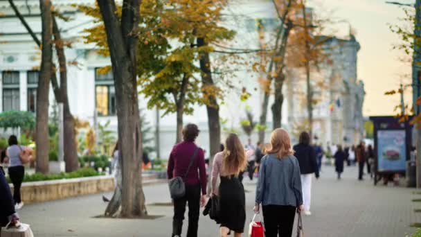 Chisinau Moldova Octobre 2023 Paysage Urbain Centre Ville Plusieurs Personnes — Video