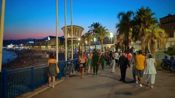 Nizza Frankreich September 2023 Promenade Des Anglais Abend Mehrere Wandernde — Stockvideo