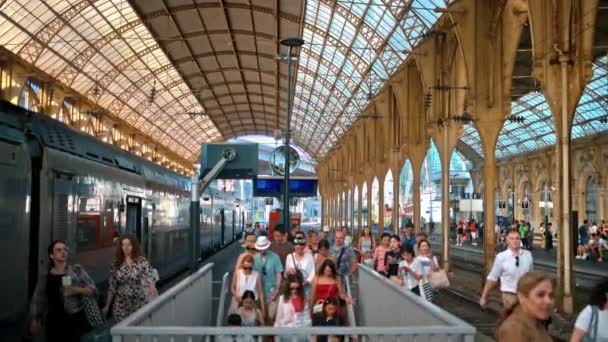 Nice Frankrike September 2023 Utsikt Över Nice Ville Järnvägsstation Med — Stockvideo