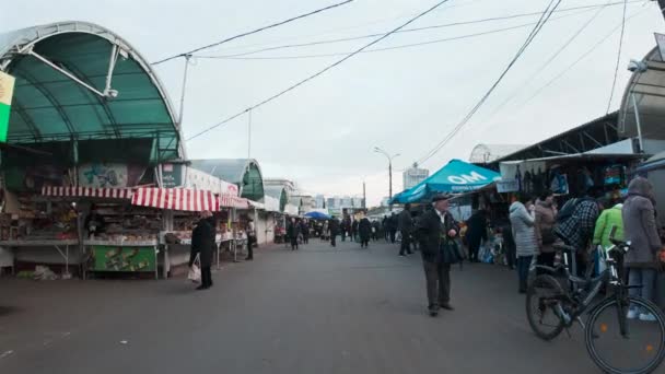 Chisinau Moldova November 2023 People Central Open Market Shopping — 图库视频影像